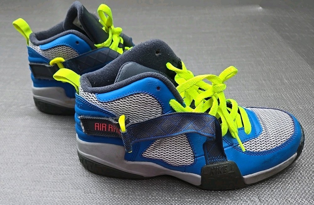 Nike Air Raid Mid Light Magnet Grey Blue Basketball Shoes GS Sz 6
