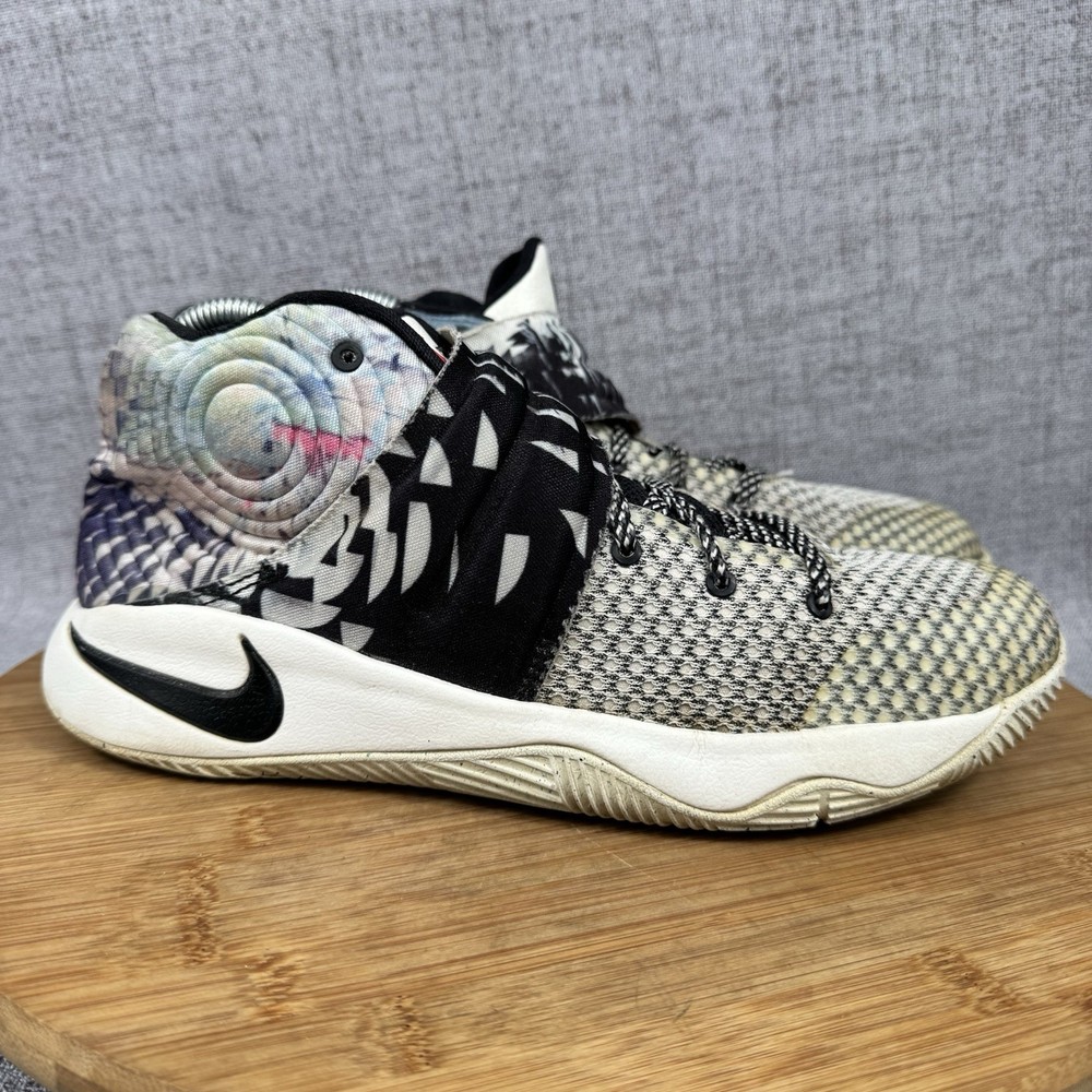Nike Kyrie 2 GS Effect Size 6.5Y Basketball Shoes Sneakers Tie Dye 826673-901