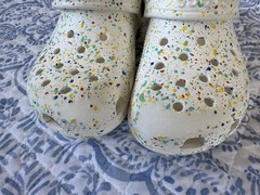 CROCS Classic Clogs White Paint Splatter Slip On Shoes Kids Youth Size C11