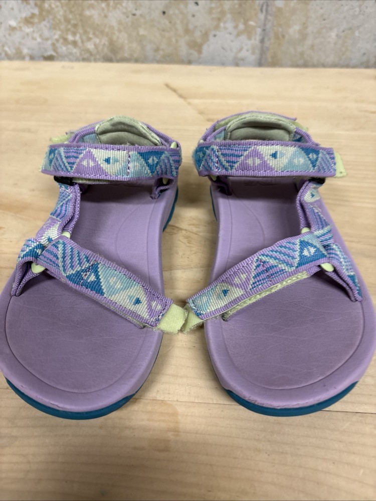Teva Hurricane XLT 2 Kids‘ Sandals Feature Durable Water-ready Webbing Strap