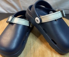 Bearpaw Toddler Clogs Size 6 Navy Blue Adjustable Strap Slip On Shoes