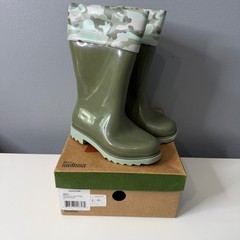 MINI MELISSA light green rain boots w/ camo liner size 11 youth Kids Rubber
