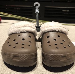 New crocs MAMMOTH Warm Clogs Shoes Chocolate/oat Kid’s C10-C11-winter Lining