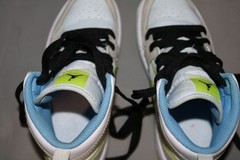 Preschool (PS) Jordan 1 Mid SE (PS) size 12C DV1320-017 Youth Sneakers