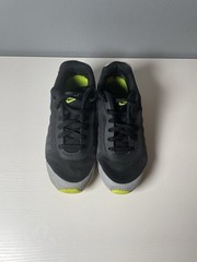 Nike Air Max Invigor GS Running Trainers, Wolf Grey/Volt/Black, size 4.5Y