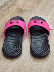 Under Armour Ansa Fixed Pink Black Slide Sandal Shoes Size 1.5 NWT