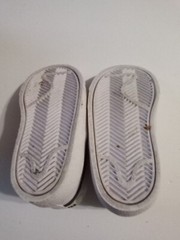 Slightly used infant nike blazer mid ’77 white with black blaze sneakers