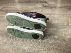 Heelys Pro 20 Prints Boys 5 Mandalorian Star Wars Black Bison Lily Pad Sneaker