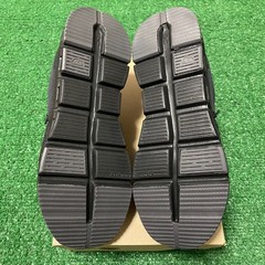 Size 4.5 – On Cloud Sky Black Youth Running Shoes 3YD11440485 NEW! Ships Fast!