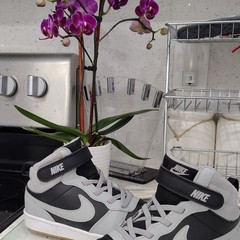 Nike Court Borough Mid 2 Kids Sneaker Mid Top Hook & Loop US 3Y Colorblock