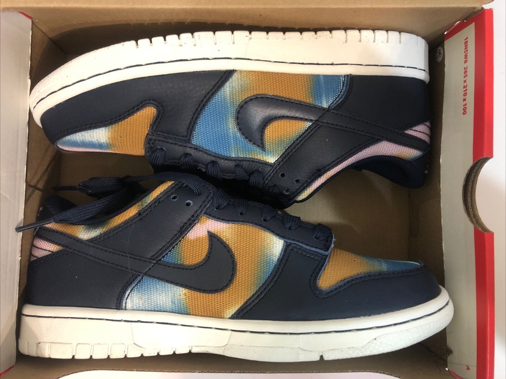 NIKE Dunk Low SE (GS) Obsidian Summit White Size Youth 6Y, Women’s 7.5 NIB