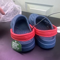Joybees Blue Red Active Clogs Kids 10/11 / 93s