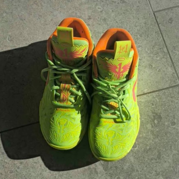 PUMA Unisex Kids Athletic Sneakers US 7 Green/Orange Lace Up Logo