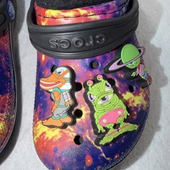 Crocs Classic Lined Clogs Kids C11 Galaxy Space Print Alien Jibbitz Black Fleece