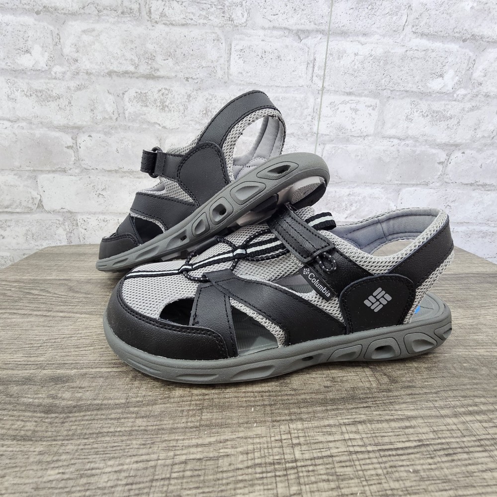 NEW! Columbia Techsun Wave Youth 1767561012 Shark Grey Sandals Size 6
