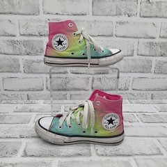 Converse Chuck Taylor All Star Sneakers Kid Size 11.5 High Ombré Rainbow Summer