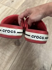 Crocs Youth Size 1 Red With Black Stripe Snoopy Woodstock Charms