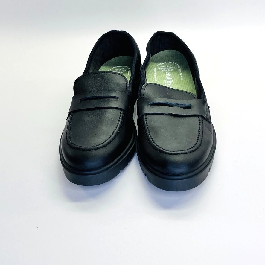 Childrenchic School Treated Leather Loafers Size 37 in Black Classic