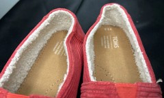 TOMS Red Corduroy Slip On Lightweight Shoes Comfy Soft Unisex Youth Size 3.5