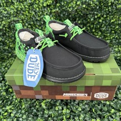 Minecraft X HEYDUDE Wally Funk Youth Creeper J3 Black Green Gaming Shoe