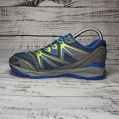 Merrell Capra Sport Goretex Hiking Trail Shoes Select Dry Blue Yellow Kid Size 4