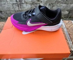 Nike Sonic Fly Size 13c