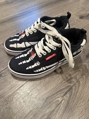Heelys Pro 20 Prints Skeleton Wheeled Sneaker Black White Red Youth Size 3