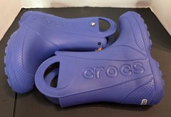 CROCS Blue HANDLE IT Rubber Boots Kids Junior Size 2