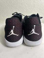 Jordan Eclipse BG ‚Black Gym Red Youth Size 7Y 724042-021