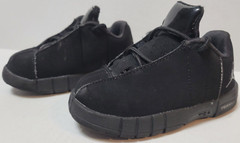 Jordan Jumpman TE 2 Low Triple Black Leather Sneakers Kid’s Size 6C AO2102-003
