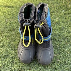 Youth Kids Size 12C Sorel Boys Girls Snow Boots Waterproof Insulated Winter