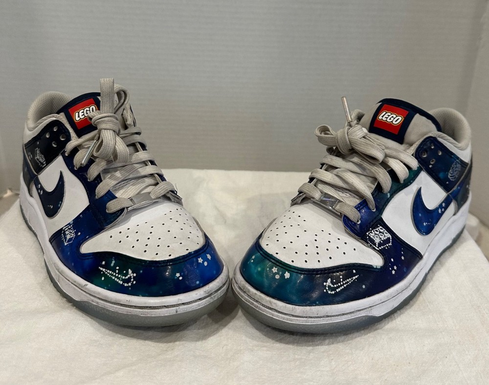 Nike X Lego Nike Dunk Lego Galaxy Sneaker Shoe Size 6Y Or 7.5W