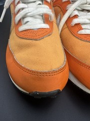 Nike Player One Wally Waffle Trainer 2 DN4125-800 Youth Size 2 Purple Orange