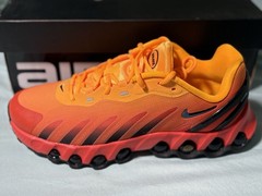 Nike Air Max Dn8 GS Laser Orange Black Shoes HF7310-800 Youth 7 Women’s 8.5