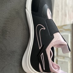 Nike Flex Plus Black/pink/White CW7415-002 Youth Size 7y