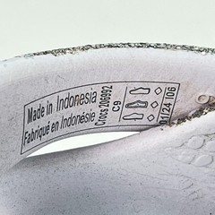 Crocs Gray Classic Clogs Glitter Sparkle Slip On Shoes 206992 Youth Size C9