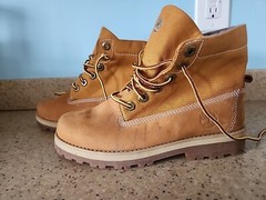 TIMBERLAND COURMA KID ROLL TOP BOOT WHEAT NUBUCK SIZE 4 JUNIOR’S
