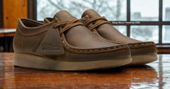 Clarks Kids / Juniors – Wallabee Beeswax