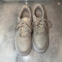 Nike Air Force 1 Low Light Bone White GS Kids Sneakers CT3839-001 Size 7Y