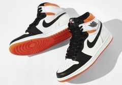 Jordan 1 “ Electro Orange” | Size- 4y / 5.5w | NIB |