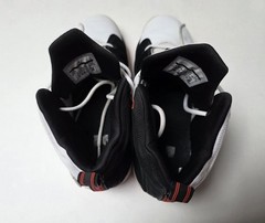 Jordan Jumpman Team 2 Mid White Black Sneakers Leather Size 5.5Y Unisex