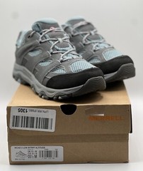 Merrell Moab 3 Low WTRPF Hiking Shoe, Altitude, 5.5 US Unisex Big Kid EUC