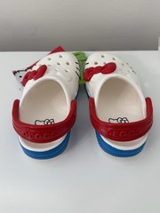 Hello Kitty Sanrio Toddler Classic Crocs Size C6 New with Tags
