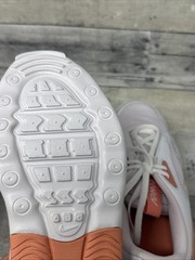 Nike Air Max Youth Bolt White/Light Violet/Crimson Bliss CW1626-501 Sz 6.5y