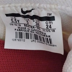 Nike Cortez Basic – Size: 5.5 Y, Color White, Red (904764-103)