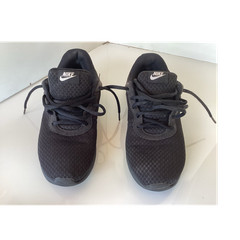 Nike Tanjun Black Mesh Low Top Lace-Up Sneakers Unisex Kids US 8 EU 39