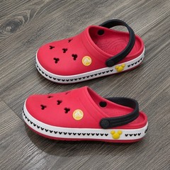 Crocs Mickey Mouse Kids Clogs Size 10/11 Red Black Croslite ExcelDisney