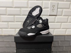 Nike Air Jordan 4 Retro ‚White Thunder‘ PS Size 2.5Y FV4537-001