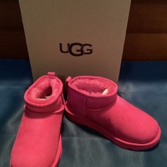 Classic Ultra Mini Boot for Kids