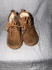 UGG Neumel Brown Suede Ankle Bootie Lace-Up Unisex Kids US 8 1017320T